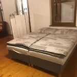 Apollon * リベレツ